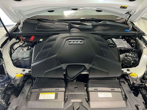 Used 2022 Audi Q7 3.0T Premium image 37