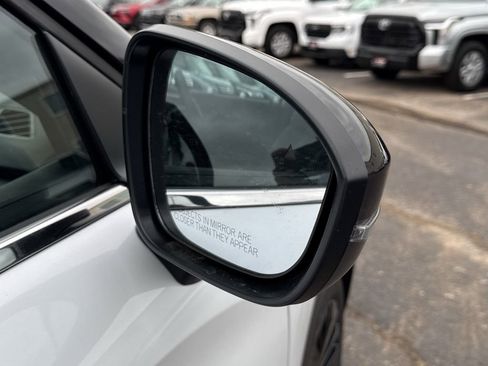 New 2026 Mitsubishi Outlander LE FWD image 40