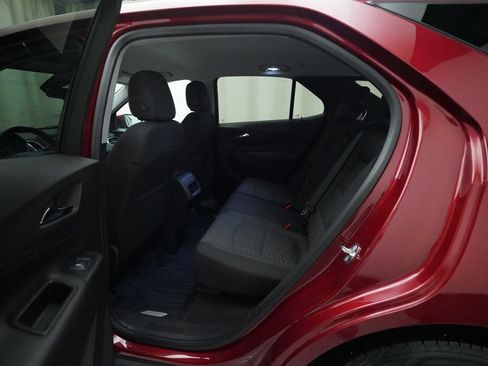 Used 2020 Chevrolet Equinox LT w/ Driver Convenience Package FWD image 15