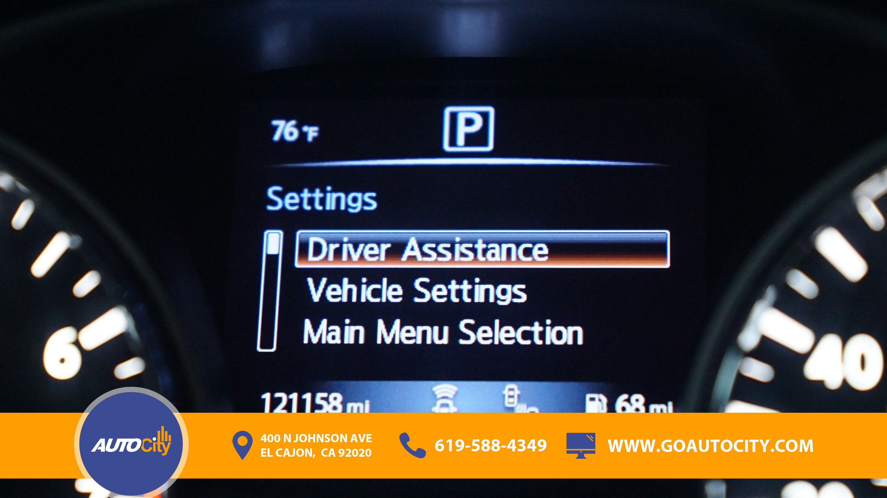 Used 2020 Nissan Pathfinder SV FWD image 3