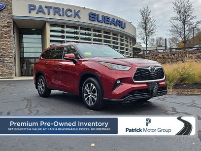 Used 2020 Toyota Highlander XLE