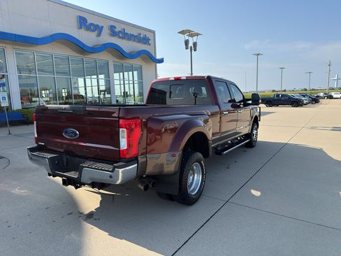 Used 2017 Ford F350 Lariat w/ Lariat Ultimate Package AWD/4WD image 4