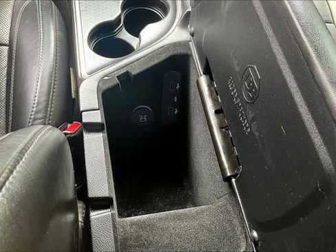 Used 2018 Dodge Challenger GT AWD/4WD image 15