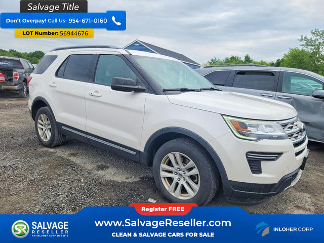 Used 2018 Ford Explorer XLT AWD/4WD image 5