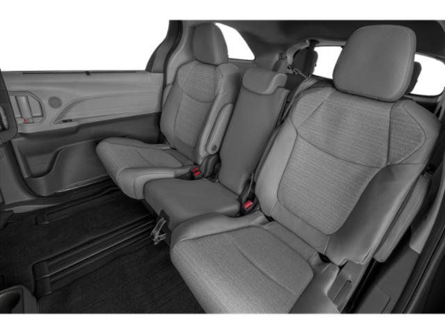 Used 2024 Toyota Sienna LE FWD image 13