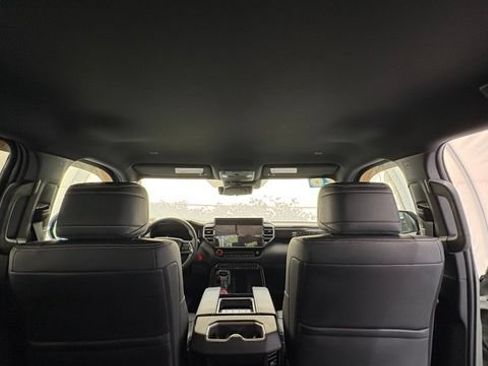 Used 2026 Toyota Tundra Limited AWD/4WD image 28