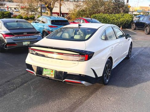 Certified 2024 Hyundai Sonata SEL image 6