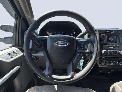 Used 2018 Ford F250 XL w/ Power Equipment Group image 10