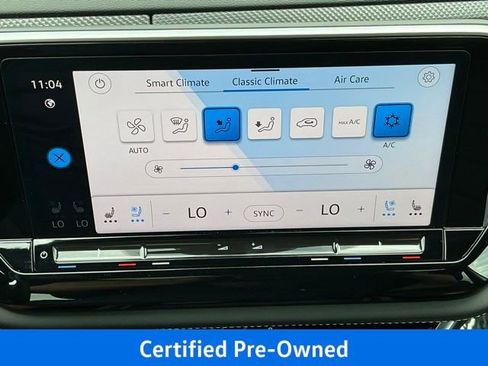 Certified 2024 Volkswagen Atlas Cross Sport SEL R-Line AWD/4WD image 26