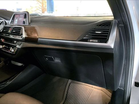 Used 2019 BMW X3 sDrive30i w/ Convenience Package image 18