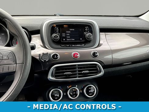 Used 2016 FIAT 500X Easy image 10