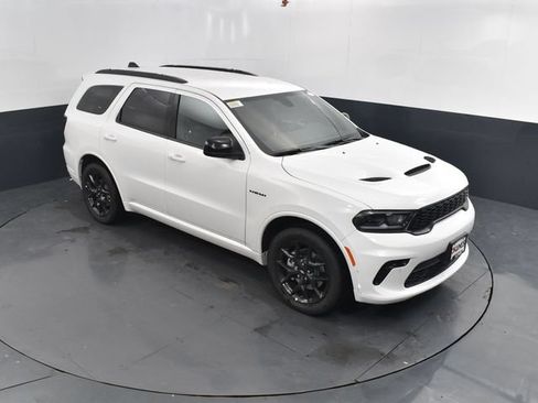 Used 2026 Dodge Durango GT w/ Blacktop Package AWD/4WD image 38