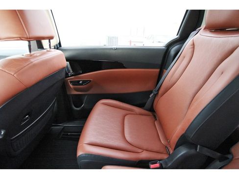 Used 2023 Kia Carnival SX FWD image 13