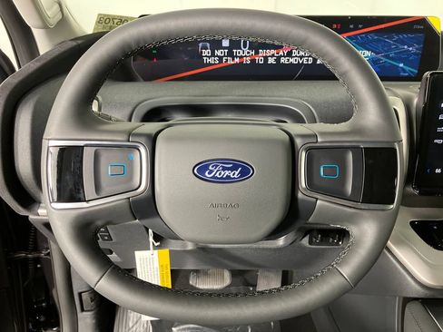 New 2026 Ford Expedition Active RWD image 16