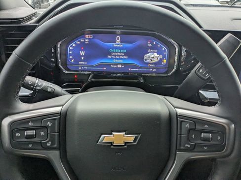 Used 2024 Chevrolet Silverado 1500 LT AWD/4WD image 28