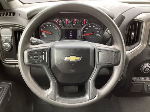 Used 2024 Chevrolet Silverado 1500 Custom image 17