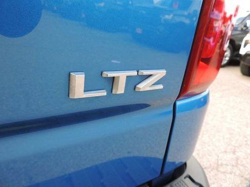 Certified 2023 Chevrolet Silverado 1500 LTZ w/ LTZ Convenience Package II AWD/4WD image 22