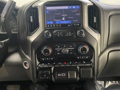 Used 2019 Chevrolet Silverado 1500 LTZ w/ LTZ Premium Package image 19