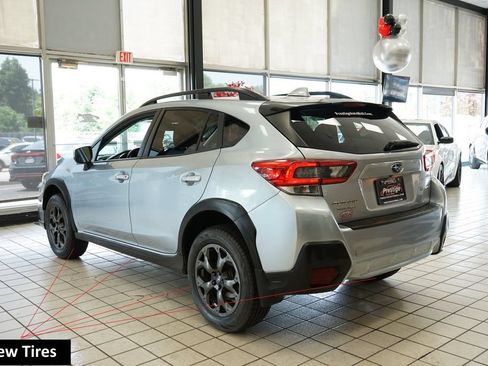 Used 2021 Subaru Crosstrek 2.0i Premium w/ Moonroof Package AWD/4WD image 4