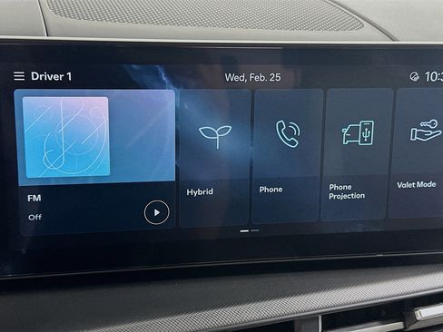 Used 2025 Hyundai Santa Fe SEL image 21