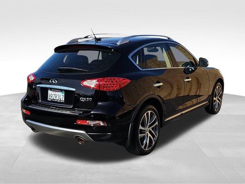 Used 2017 INFINITI QX50 AWD w/ Technology Package image 3