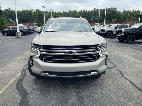 Certified 2023 Chevrolet Tahoe LT w/ Luxury Package AWD/4WD image 31