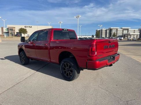 Used 2026 RAM 2500 Limited AWD/4WD image 7