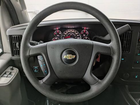 Used 2024 Chevrolet Express 2500 w/ Driver Convenience Package RWD image 20