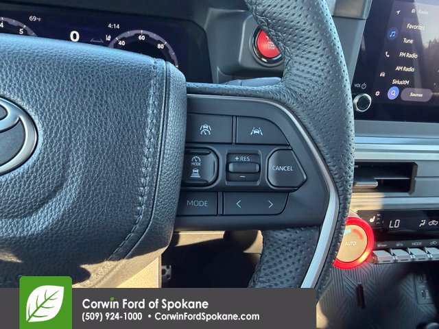 Used 2025 Toyota Tacoma TRD Sport AWD/4WD image 22