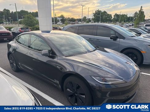 Used 2025 Tesla Model 3 Long Range RWD image 1