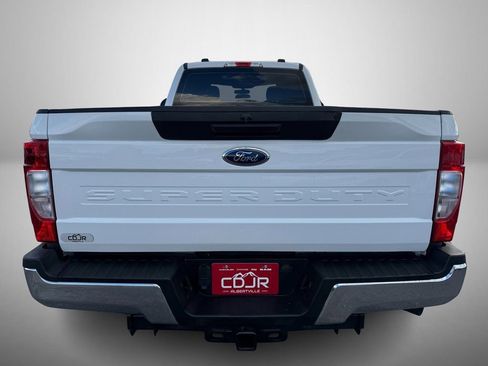 Used 2022 Ford F250 XL w/ Power Equipment Group image 7