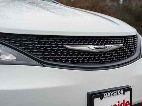 New 2026 Chrysler Voyager LX image 11