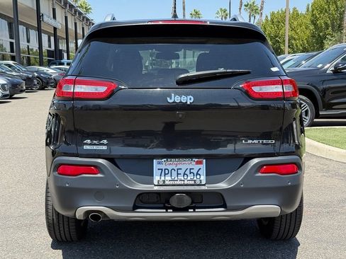 Used 2016 Jeep Cherokee Limited w/ Trailer Tow Group AWD/4WD image 16