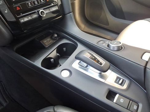 Used 2024 INFINITI QX50 Luxe FWD image 11