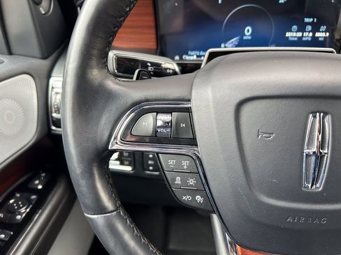 Used 2022 Lincoln Navigator L Reserve image 29