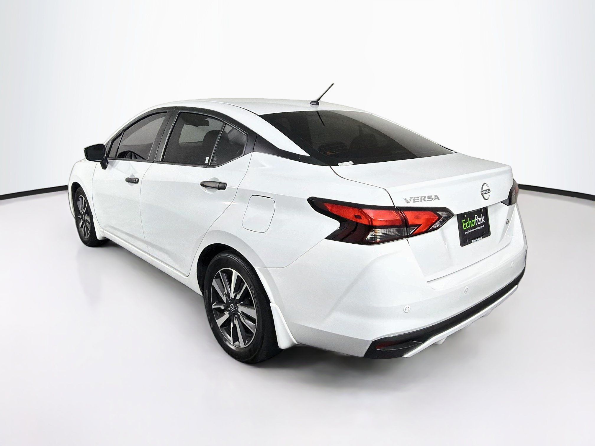Used 2024 Nissan Versa S w/ S Plus Package FWD image 5