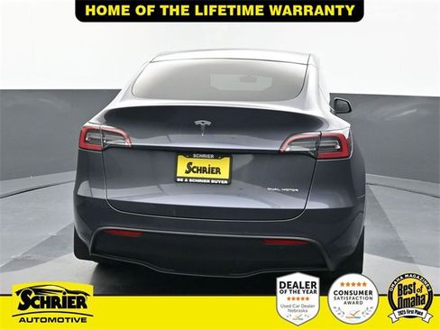 Used 2022 Tesla Model Y Long Range image 5