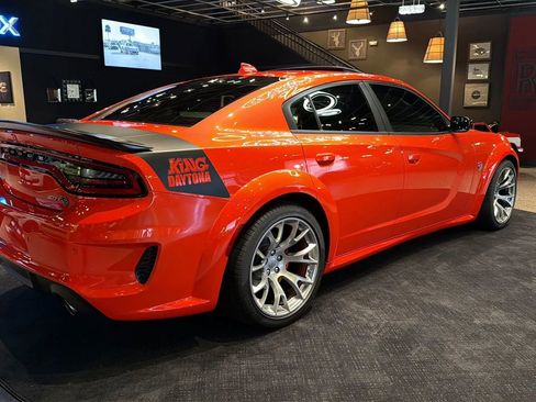 Used 2023 Dodge Charger SRT Hellcat RWD image 6