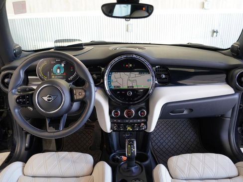 Used 2023 MINI Cooper SE image 17