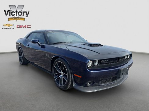 Used 2017 Dodge Challenger R/T Scat Pack RWD image 8