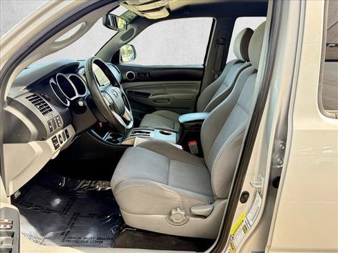 Used 2012 Toyota Tacoma 4x4 Double Cab w/ TRD Sport Pkg image 11