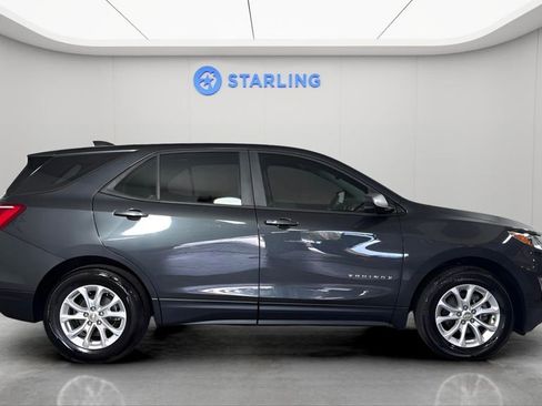 Used 2020 Chevrolet Equinox LS image 11