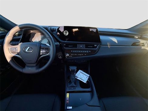 New 2025 Lexus ES 350 w/ Premium Package image 16