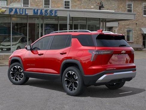 New 2026 Chevrolet Equinox LT image 3