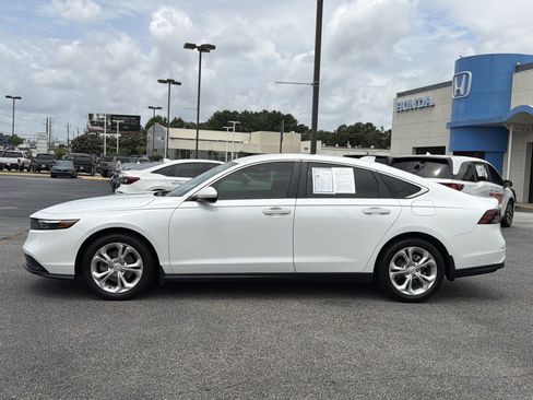 Used 2024 Honda Accord LX image 2