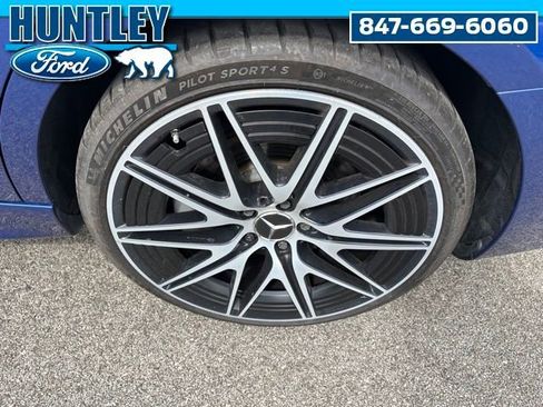 Used 2023 Mercedes-Benz C 43 AMG 4MATIC Sedan image 8