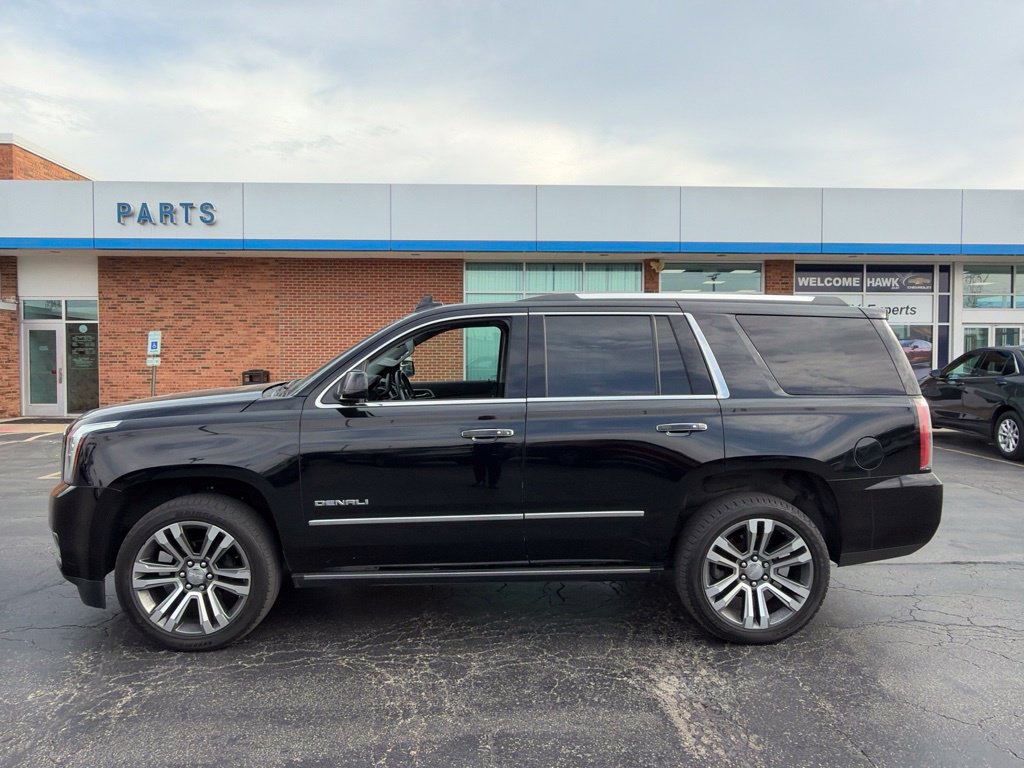 Used 2020 GMC Yukon Denali w/ Denali Ultimate Package AWD/4WD image 2