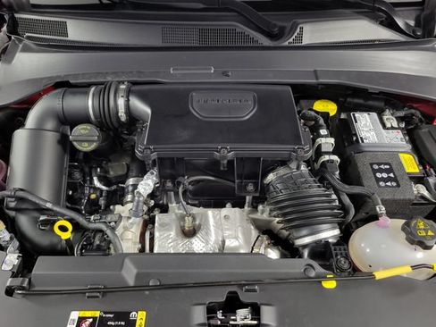 Used 2025 Jeep Compass Limited AWD/4WD image 12