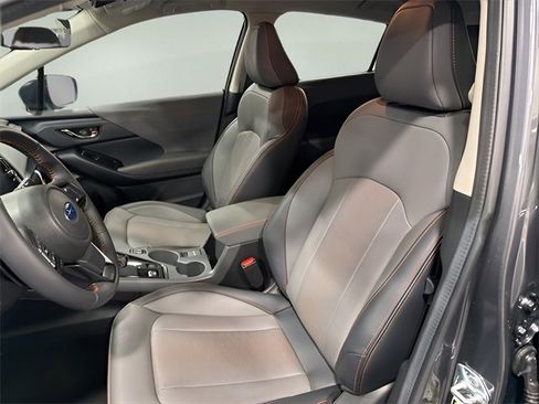 Certified 2025 Subaru Crosstrek 2.5i Limited w/ Popular Package #4A image 11