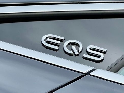 Certified 2024 Mercedes-Benz EQS 580 4MATIC Sedan image 10